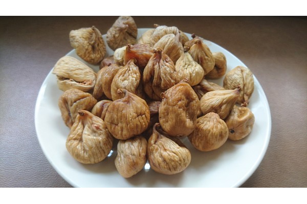 Semi/dried Figs